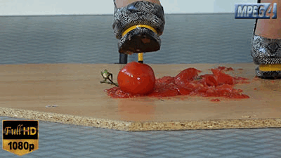 Tomatoes Crushing (FULL HD) - Iveta