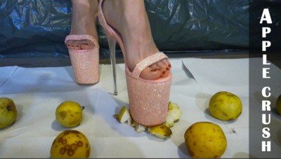 Apples crush with ultra high heels