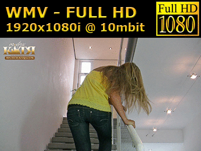 07-002 - Sklave auf der Treppe getrampelt (WMV - FULL HD - High Definition)
