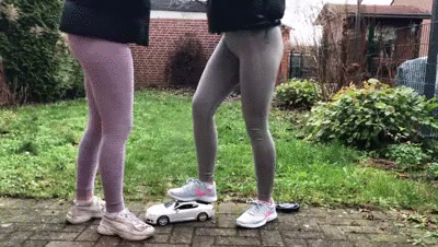 Sneakergirl - Laura and Ena - Toy Car Crush