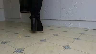 Unknown crushing with my new sexy boots