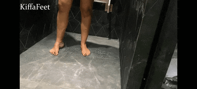 Goddess Kiffa - Trampling foot slave while take shower - Bath rug - TRAMPLING - FOOT WORSHIP - FOOT DOMINATION - HUMILIATION - AMATEUR - FOOT SLAP - FOOT SLAVE