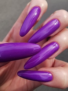 Long nails fetish