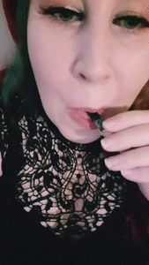 Sexy Mary eat candy