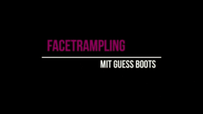 Facestanding und -trampling in Guess Boots