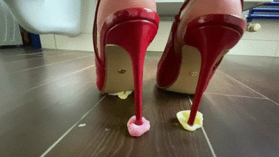 Candy Crush with High Heels