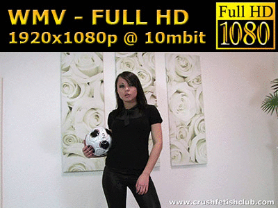 0016 - Soccer ball under high heels and bare feet (WMV, FULL HD, 1920x1080 Pixel)