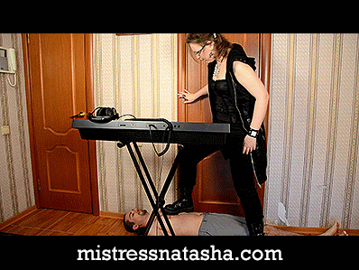 Mistress Natalia - Trampled under Keyboard Player
