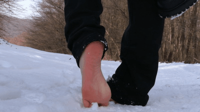 Frosty Barefoot Walk (FULL HD MP4 version)