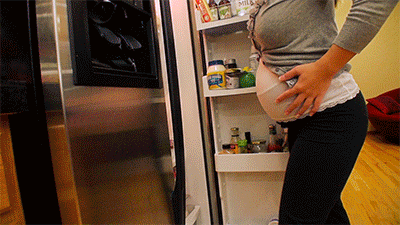 8 Months Preggy Food and Vore